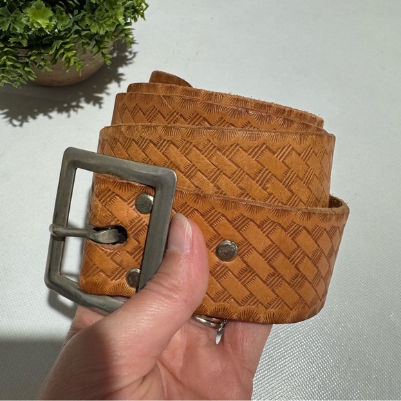 Vtg Brown Tan Tooled Woven Basket Leathwr Belt‎ Mens XL Western Rodeo Festival - Picture 1 of 7